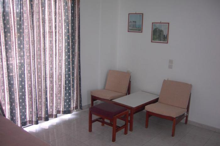 Alkmini Aparthotel Theológos