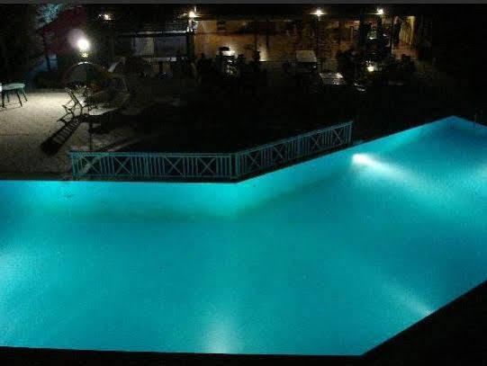 Alkmini Aparthotel 3*