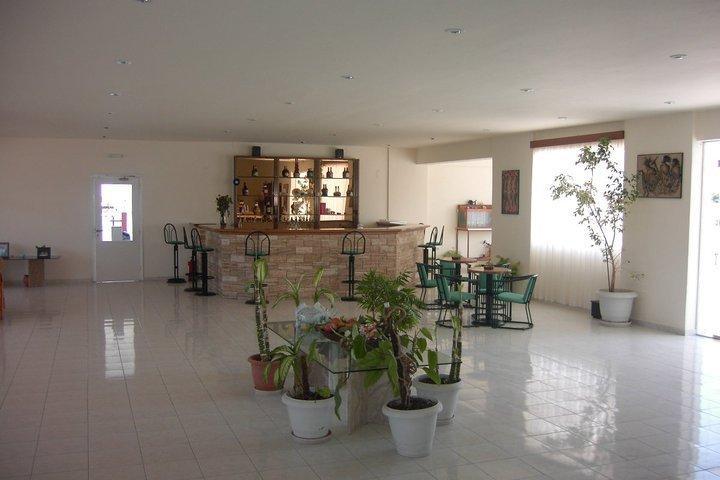 Aparthotel Alkmini 3*